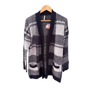 Love By Design Long Sleeve Navy Open Front Plaid Cardigan Sweater NWT Size L
